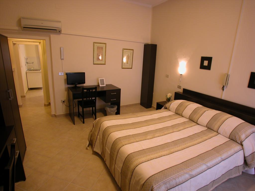 Guest House Roma Прато Номер фото